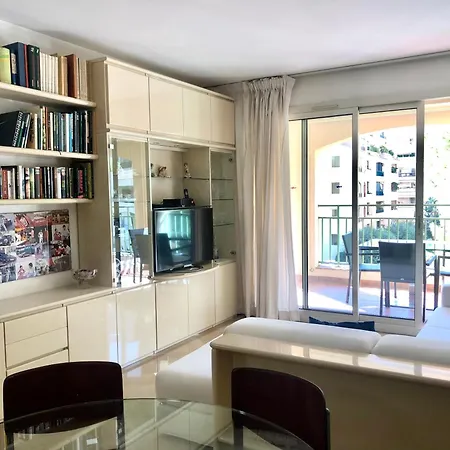 Monaco, Elegant & Quiet Renovated Apartment, In Fontvieille District, With Terrace & Pool, 15Min Walk To Port Hercule
