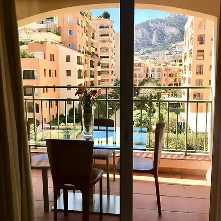 Monaco, Elegant & Quiet Renovated Apartment, In Fontvieille District, With Terrace & Pool, 15min Walk To Port Hercule *