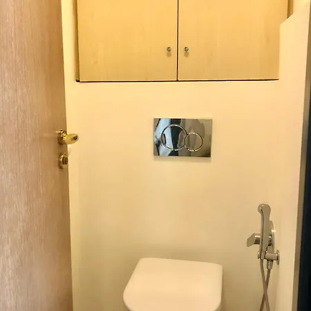 Apartment Monaco, Elegant & Quiet Renovated Apartment, In Fontvieille District, With Terrace & Pool, 15Min Walk To Port Hercule *